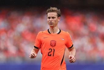Barcelona lo mất De Jong dài hạn vì từ chối phẫu thuật