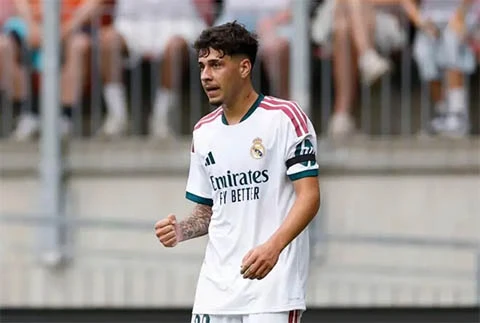 Bước tiến thần tốc của Alexis Ciria dưới thời Jose Mourinho Bước tiến thần tốc của Alexis Ciria dưới thời Jose Mourinho