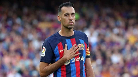 Busquets trở lại Barca, bắt đầu sự nghiệp huấn luyện Busquets trở lại Barca, bắt đầu sự nghiệp huấn luyện