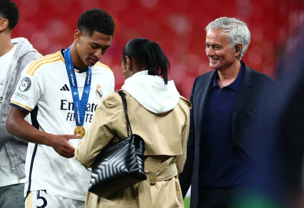 Cách Mourinho dùng Bellingham sẽ định hình Real Madrid Cách Mourinho dùng Bellingham sẽ định hình Real Madrid