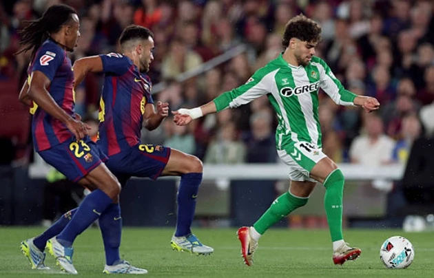 Chấm điểm Barcelona: Raphinha sáng chói nhất; Lewandowski chia tay Camp Nou