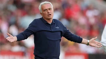 Chủ tịch Perez chọn Mourinho cho Real Madrid