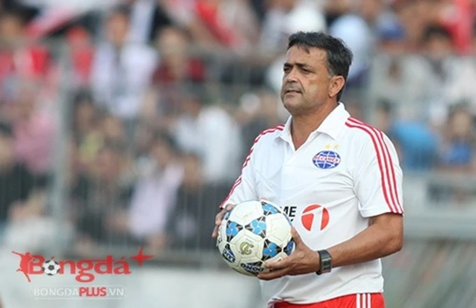 Cựu HLV Becamex Bình Dương không cùng Mourinho sang Real Madrid Cựu HLV Becamex Bình Dương không cùng Mourinho sang Real Madrid
