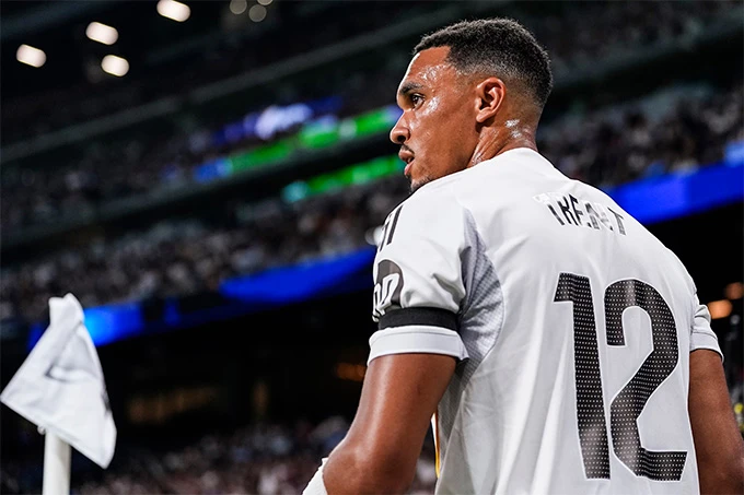 Đến bao giờ Trent Alexander-Arnold tạo dựng được vị thế như Dani Carvajal? Đến bao giờ Trent Alexander-Arnold tạo dựng được vị thế như Dani Carvajal?