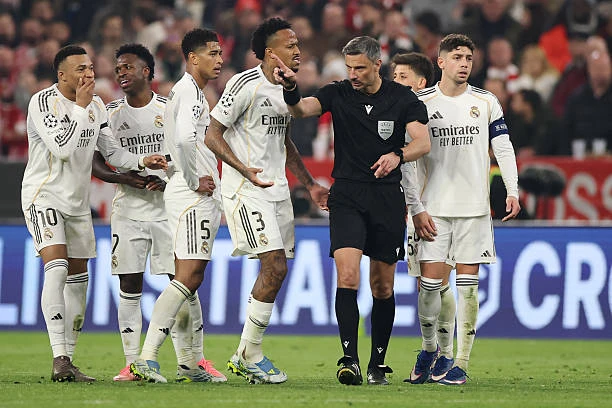 Điều gì đang chờ đợi Real Madrid sau mùa giải thảm họa? Điều gì đang chờ đợi Real Madrid sau mùa giải thảm họa?