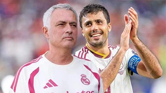 Đội hình siêu khủng của Real Madrid thời Mourinho với sự hiện diện của Rodri
