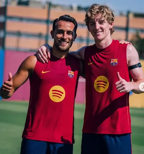 Flick 'chết dở' với Barca Flick 'chết dở' với Barca