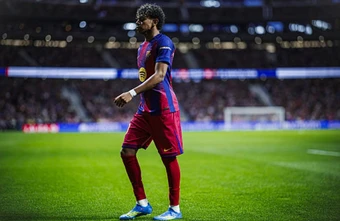 Flick lên tiếng về thái độ của Yamal sau trận thắng Atletico