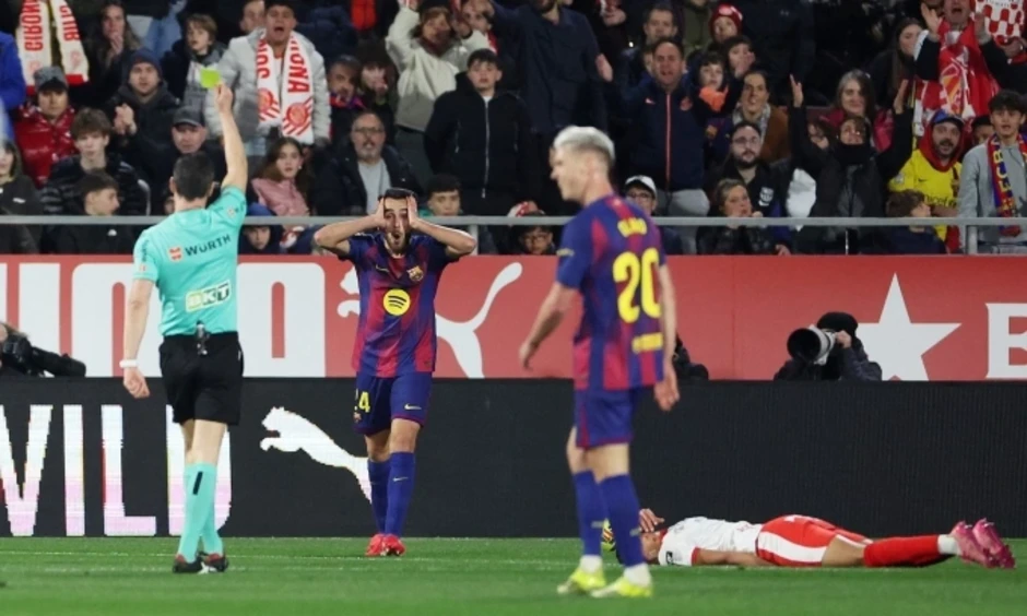 Flick phải làm gì để kéo Barca ra khỏi khủng hoảng?