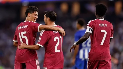 Jose Mourinho cần làm gì để đưa Real Madrid trở lại thời hoàng kim? Jose Mourinho cần làm gì để đưa Real Madrid trở lại thời hoàng kim?