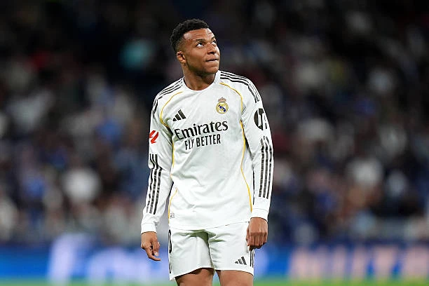 Ký ức hào hùng không giấu nổi sự rệu rã của Real Madrid Ký ức hào hùng không giấu nổi sự rệu rã của Real Madrid