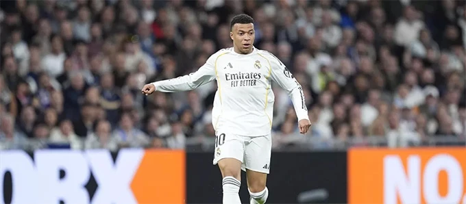 Kylian Mbappe bị chụp phim nhầm chân? Chuyện thường ngày ở Real Madrid! Kylian Mbappe bị chụp phim nhầm chân? Chuyện thường ngày ở Real Madrid!