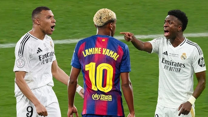 Lamine Yamal khiến cả Kylian Mbappe lẫn Vinicius phải cúi đầu Lamine Yamal khiến cả Kylian Mbappe lẫn Vinicius phải cúi đầu