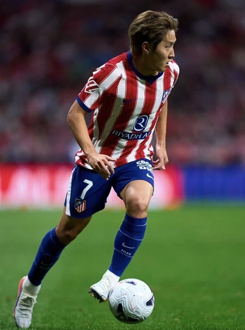 Lee Kang-in sẽ mặc vừa áo số 7 của Griezmann? Lee Kang-in sẽ mặc vừa áo số 7 của Griezmann?