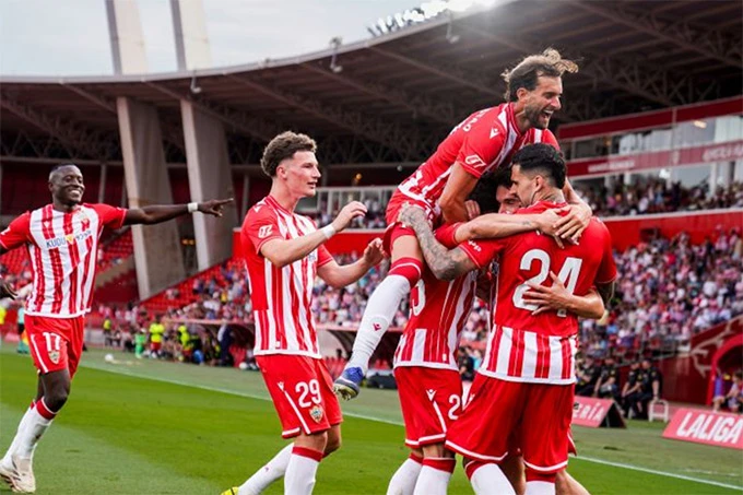 Lộ diện bốn ứng viên tranh vé cuối lên La Liga 2026/27 Lộ diện bốn ứng viên tranh vé cuối lên La Liga 2026/27