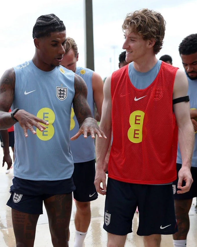 Marcus Rashford khuyên Gordon điều gì trước khi tới Barca? Marcus Rashford khuyên Gordon điều gì trước khi tới Barca?