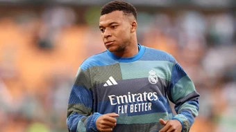 Mbappe bị đồng đội ở Real cô lập vì thói vô kỷ luật