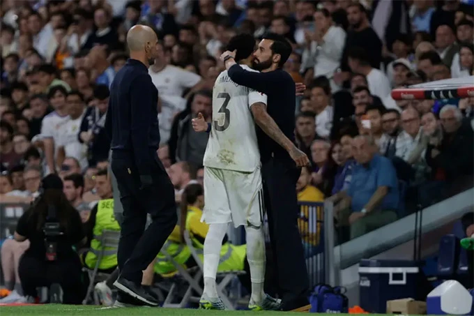 Militao lại chấn thương: Real Madrid 'nín thở' chờ kết quả Militao lại chấn thương: Real Madrid 'nín thở' chờ kết quả