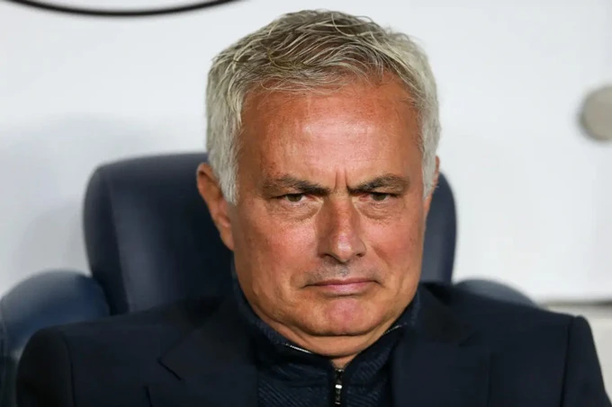 Mourinho đưa danh sách 5 ngôi sao phải rời Real Madrid Mourinho đưa danh sách 5 ngôi sao phải rời Real Madrid