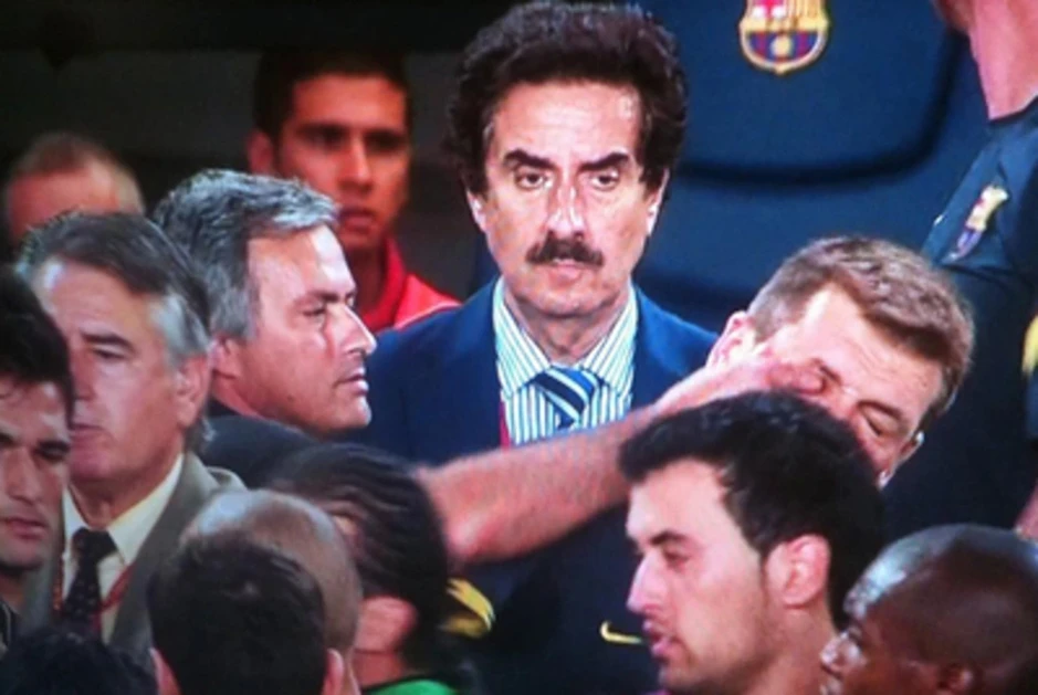Mourinho: 'Real - Barca là chiến tranh' Mourinho: 'Real - Barca là chiến tranh'