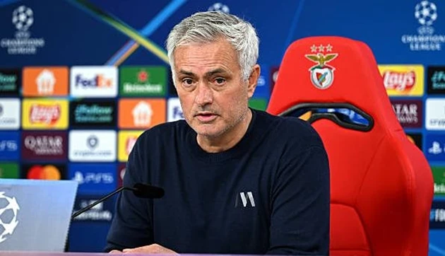 Mourinho sẵn sàng tái hợp Real Madrid ngay mùa hè này Mourinho sẵn sàng tái hợp Real Madrid ngay mùa hè này