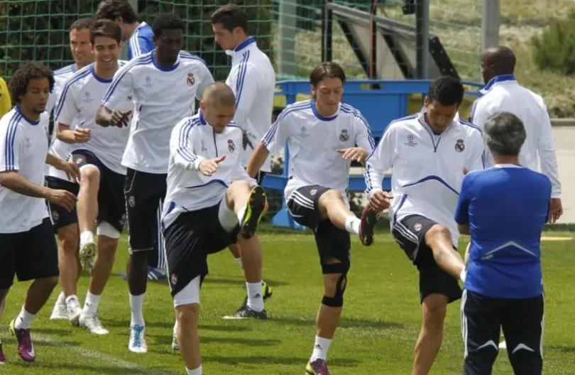Mourinho và kế hoạch dùng "kỷ luật thép" để trị dàn sao Real Madrid Mourinho và kế hoạch dùng "kỷ luật thép" để trị dàn sao Real Madrid