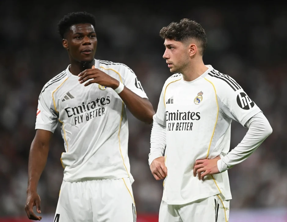 Nội bộ Real Madrid rối loạn trước màn so tài với Barcelona Nội bộ Real Madrid rối loạn trước màn so tài với Barcelona