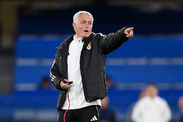 Nước cờ rủi ro của Real Madrid trên bàn đàm phán với Mourinho Nước cờ rủi ro của Real Madrid trên bàn đàm phán với Mourinho