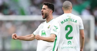 Racing Santander trở lại La Liga sau 14 năm vắng bóng