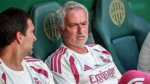 Real Madrid chốt sổ đội hình cho Mourinho Real Madrid chốt sổ đội hình cho Mourinho