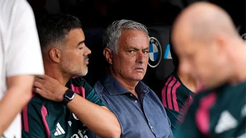 Real Madrid: Mourinho đang làm được điều mà Ancelotti bó tay Real Madrid: Mourinho đang làm được điều mà Ancelotti bó tay