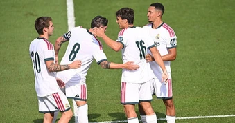 Real Madrid thắng tưng bừng trong trận thứ hai dưới thời HLV Mourinho