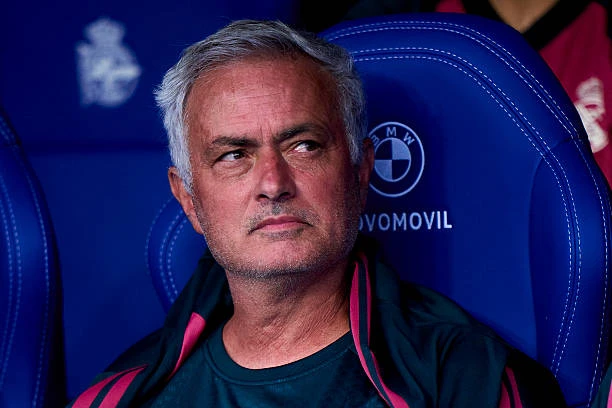 Real Madrid tính mua thêm người cho Jose Mourinho Real Madrid tính mua thêm người cho Jose Mourinho