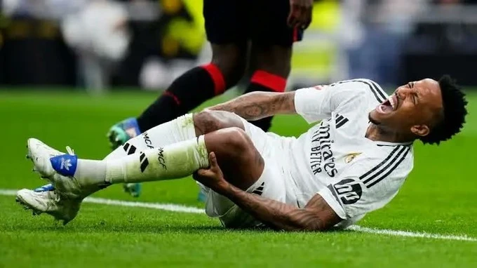 Real Madrid: ‘Với chấn thương này, Militao sẽ không thể chơi ở trình độ cao nhất’ Real Madrid: ‘Với chấn thương này, Militao sẽ không thể chơi ở trình độ cao nhất’