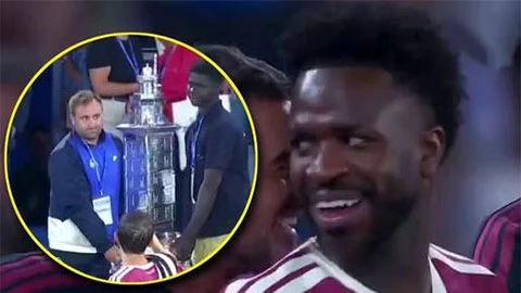Real Madrid vừa vô địch, Vinicius lập tức ‘cà khịa’ chiếc cúp lịch sử Real Madrid vừa vô địch, Vinicius lập tức ‘cà khịa’ chiếc cúp lịch sử