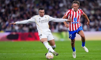 Real nhầm chân khi kiểm tra chấn thương Mbappe