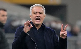 Real ở bước đàm phán cuối với Mourinho