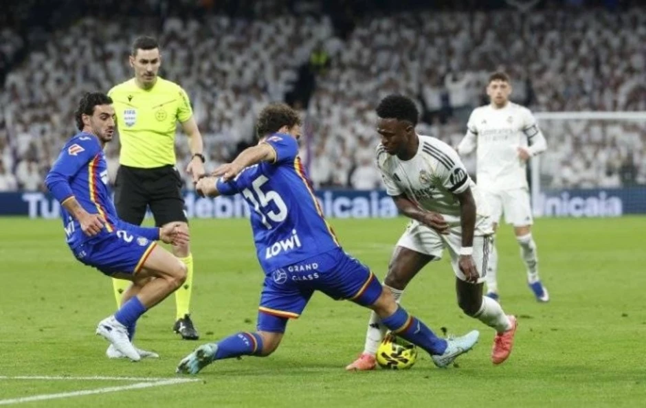 Real thua sốc tại Bernabeu Real thua sốc tại Bernabeu