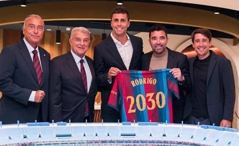 Rodri: ‘Barca luôn là lựa chọn số một của tôi’