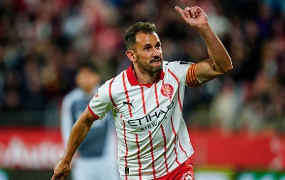 Stuani vào sân giải cứu Girona trước Real Sociedad Stuani vào sân giải cứu Girona trước Real Sociedad