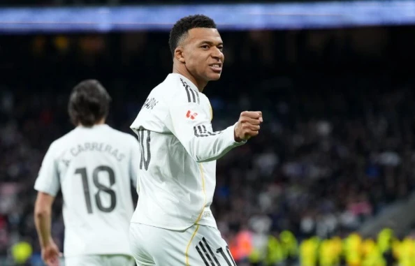Sự tắc trách tại Real Madrid khiến Mbappe suýt hỏng sự nghiệp Sự tắc trách tại Real Madrid khiến Mbappe suýt hỏng sự nghiệp