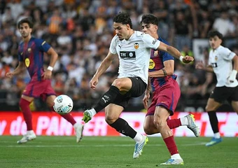 Thấy gì từ thất bại của Barca trong ngày hạ màn mùa giải?