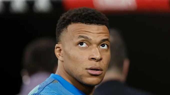 Thêm một ngôi sao bị chẩn đoán sai tại Real Madrid Thêm một ngôi sao bị chẩn đoán sai tại Real Madrid