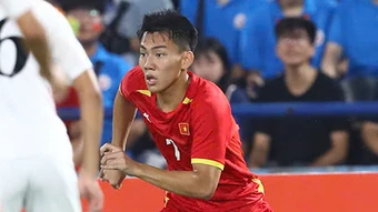 U20 Việt Nam thủng 3 bàn trong hơn 10 phút, thua U20 Triều Tiên
