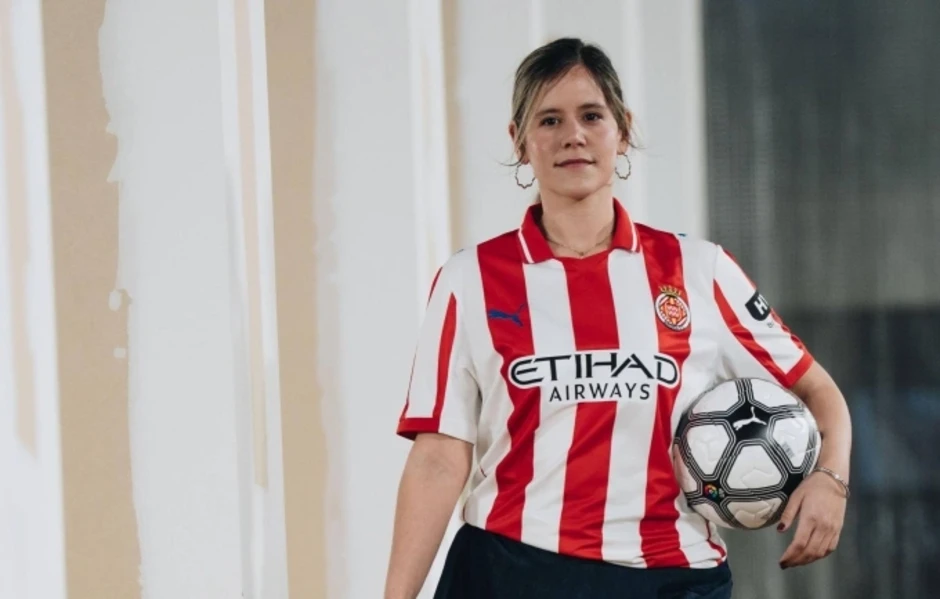 Vì sao các đội La Liga mặc trang phục cổ điển?