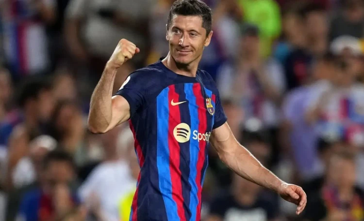 Vì sao Lewandowski xứng đáng là huyền thoại của Barcelona? Vì sao Lewandowski xứng đáng là huyền thoại của Barcelona?