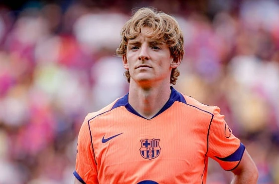Với Gordon, Barca có thể tìm ra lời giải cho bài toán số 9 Với Gordon, Barca có thể tìm ra lời giải cho bài toán số 9