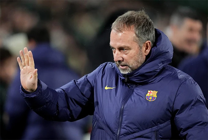Vừa tái đắc cử chủ tịch Barca, Laporta ra quyết định về tương lai của Hansi Flick Vừa tái đắc cử chủ tịch Barca, Laporta ra quyết định về tương lai của Hansi Flick