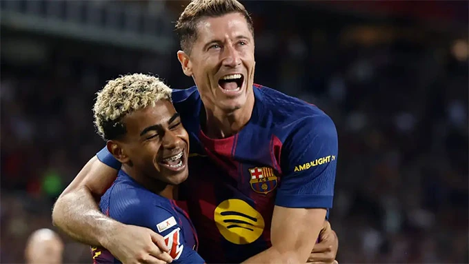 Yamal và De Jong tri ân Lewy: Barca sẽ nhớ ‘đầu ra bàn thắng’ số một!
