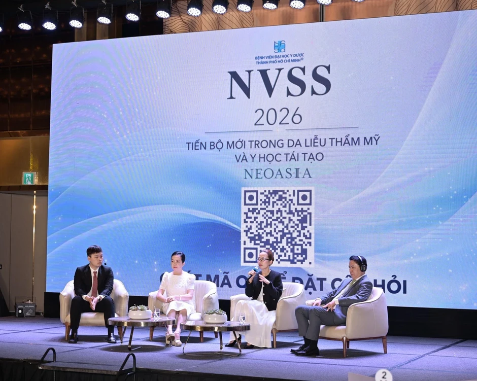 Bác sĩ Tô Lan Phương báo cáo về vai trò trẻ hóa tầng mỡ tại NVSS 2026